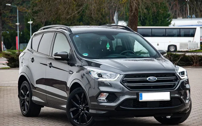 ford Ford Kuga cena 68900 przebieg: 102000, rok produkcji 2017 z Sochaczew